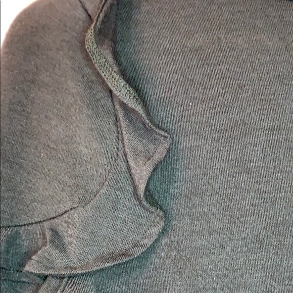 Loft-Ruffle Turtleneck Top EUC - Picture 3 of 9